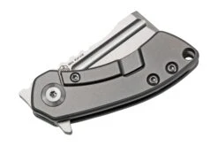 Kansept Mini Korvid K3030A2 Satin CPM-S35VN, Titanium Couteau De Poche, Justin Koch Design 12 Kansept Mini Korvid K3030A2 Satin CPM-S35VN, Titanium Couteau De Poche, Justin Koch Design -Couteausuisse Magasin KSK3030A2 04 kansept