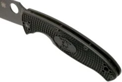 Spyderco Resilience Lightweight Black C142PBBK FRN Couteau De Poche 15 Spyderco Resilience Lightweight Black C142PBBK FRN Couteau De Poche -Couteausuisse Magasin SPC142PBBK 07 spyderco
